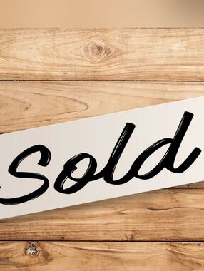 Women's Short Flutter Sleeve Maxi Dress Floral Print by Sucrefas Size Med.